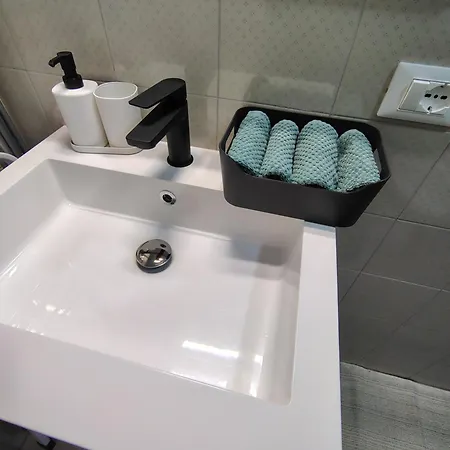 Le Betulle 10 Cinque Minuti Dal Mare, Self Check In Appartamento *