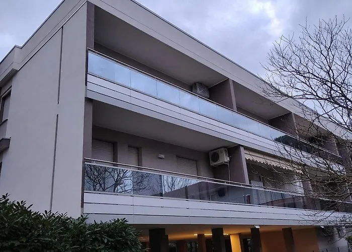 Apartmán Le Betulle 10 *